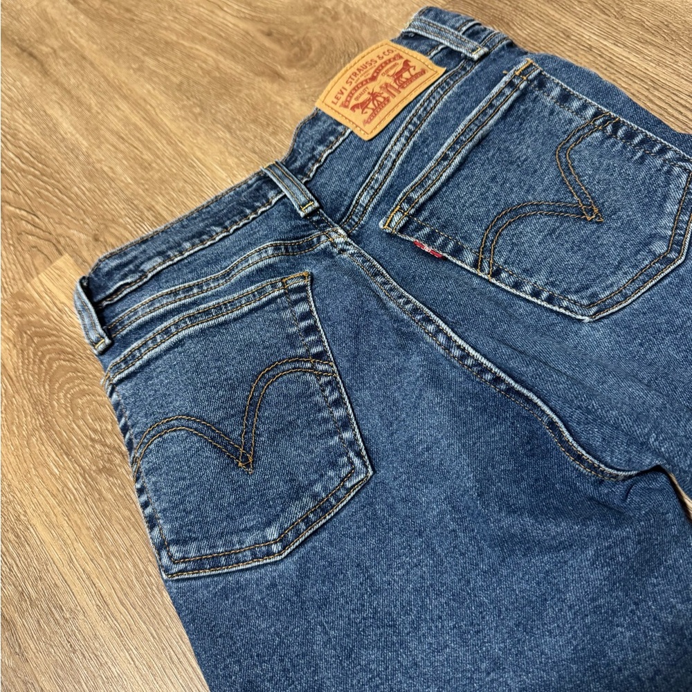 Levi's Women's Wedgie Straight Leg Jeans
